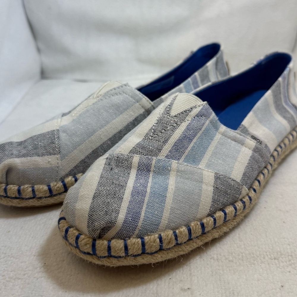 TOMS - WOMENS ALPARGATA ROPE ESPADRILLE Blue and Cream Espadrille Flats